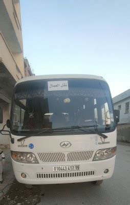 R 25 microbus vehicles Algeria .